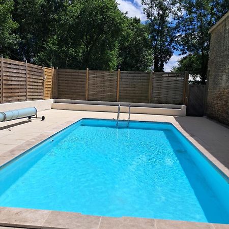 La Laujere Ivie - Gite & Piscine Privative Saint-Hilaire-du-Bois  Εξωτερικό φωτογραφία