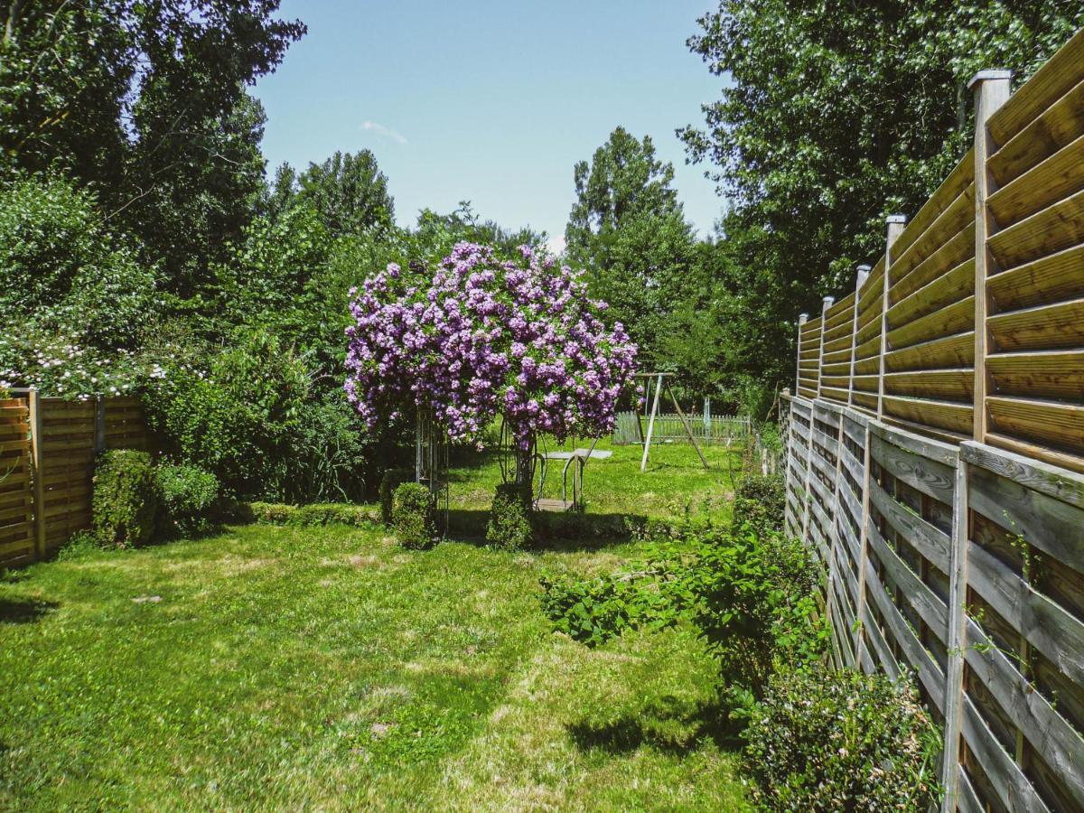 La Laujere Ivie - Gite & Piscine Privative Saint-Hilaire-du-Bois  Εξωτερικό φωτογραφία
