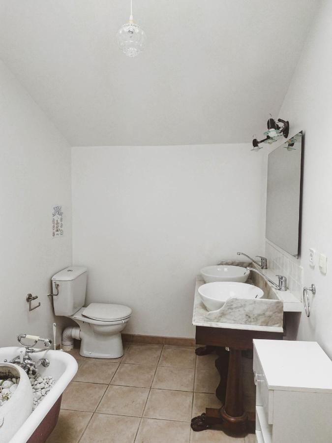 La Laujere Ivie - Gite & Piscine Privative Saint-Hilaire-du-Bois  Εξωτερικό φωτογραφία