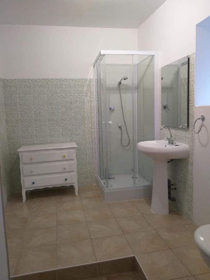 La Laujere Ivie - Gite & Piscine Privative Saint-Hilaire-du-Bois  Εξωτερικό φωτογραφία